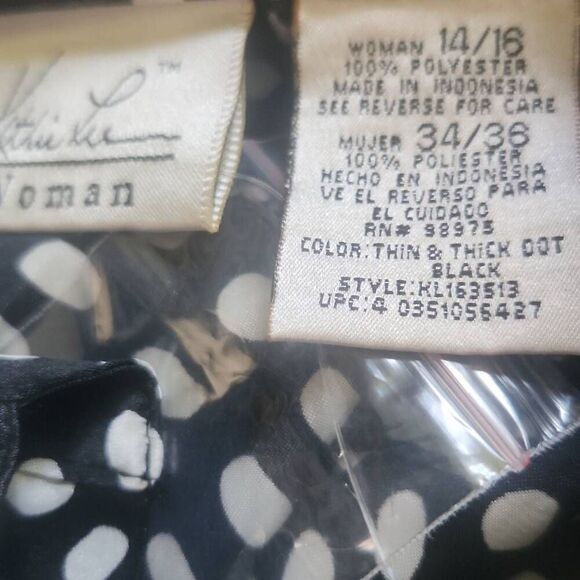 Kathie Lee Woman black and white polka dot button up blouse, NWT - Picture 7 of 7
